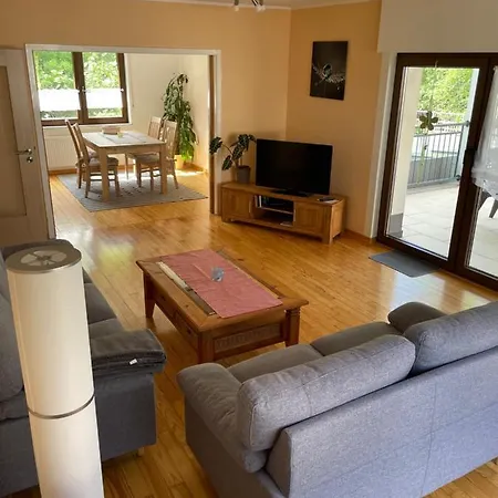 Am Elzbach モンレアール